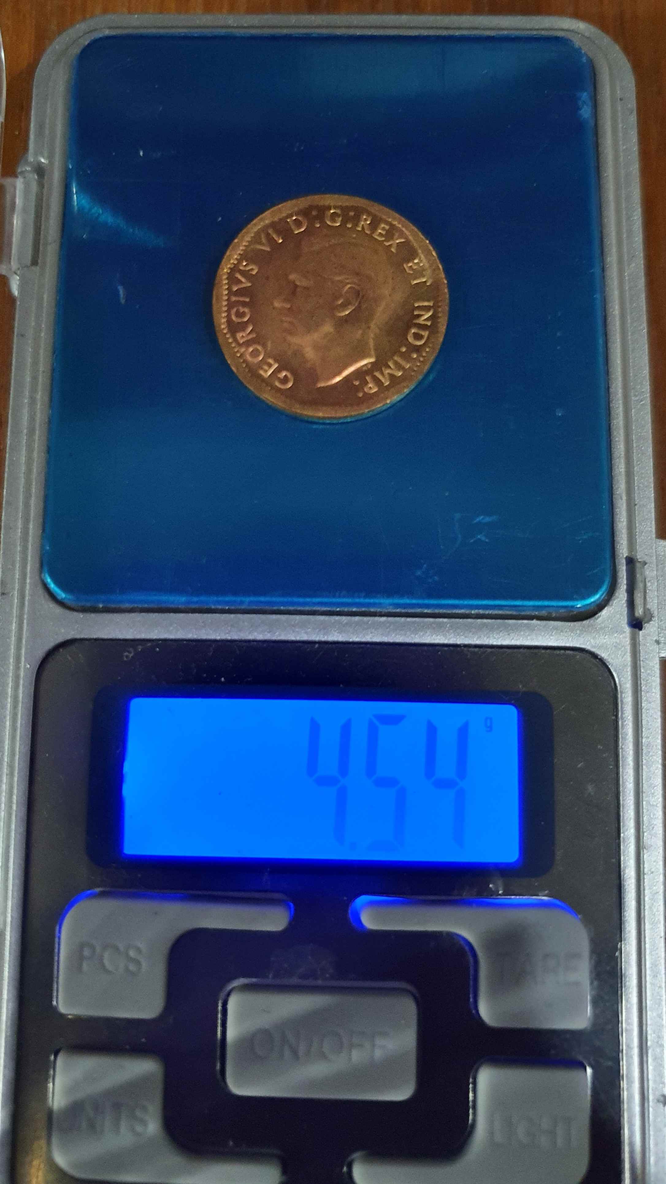 1944-Canadian-Tombac-5-Cents-Coin,